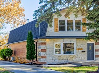 3919 69th St, Urbandale, IA 50322