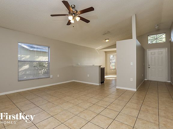4th image of 7420 Little Pond Ct