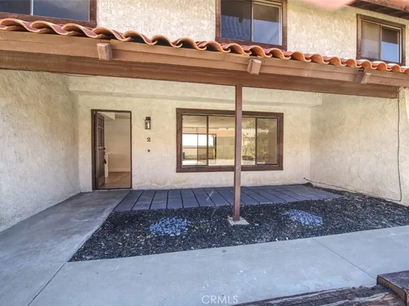 16780 Green Tree Blvd, Victorville, CA 92395