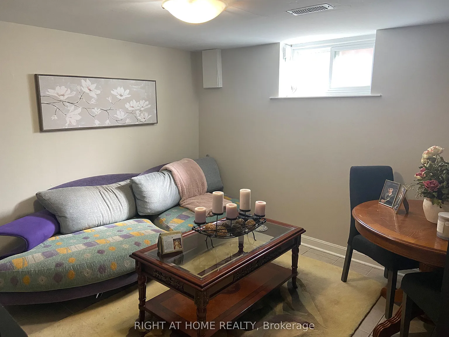 16 bed, $850 — Photo 4