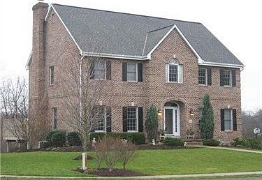1st image of 714 Magnolia Ln