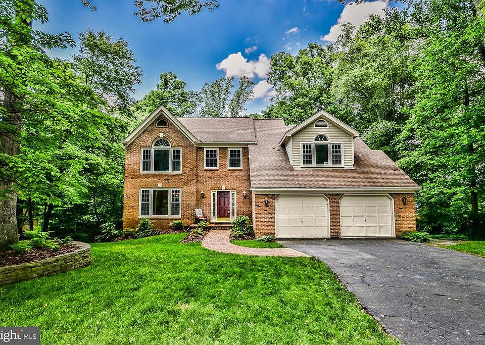 1st image of 9236 Eljames Dr