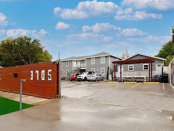 3rd image of 3701 McGowen St APT 5