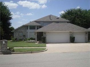 505 Goshawk Dr, Norman, OK 73072
