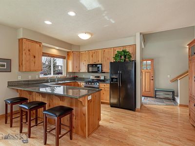 354 Stillwater Creek Dr, Bozeman, MT, 59718