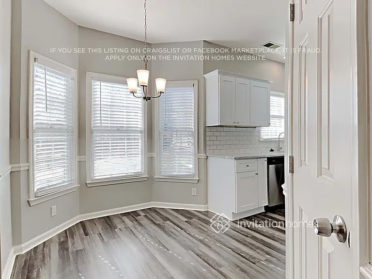 7620 Turney Rd — Photo 7