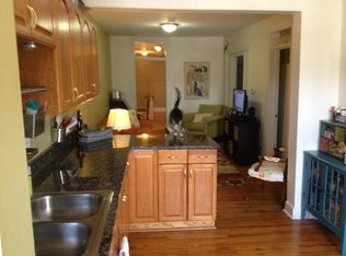 9 1/2 N Washington St, Oxford, MI 48371