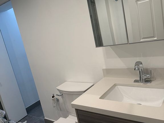 4th image of 6940 Miami Gardens Dr #126