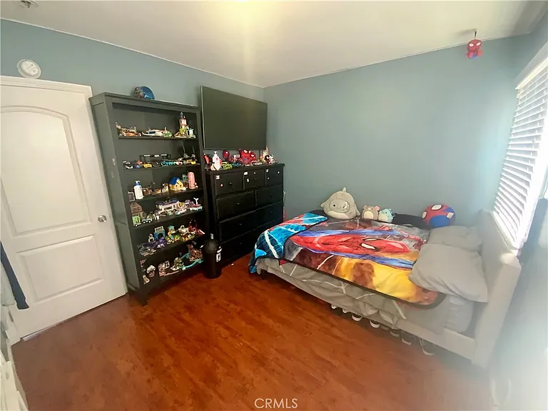 206 E Raymond St — Photo 9