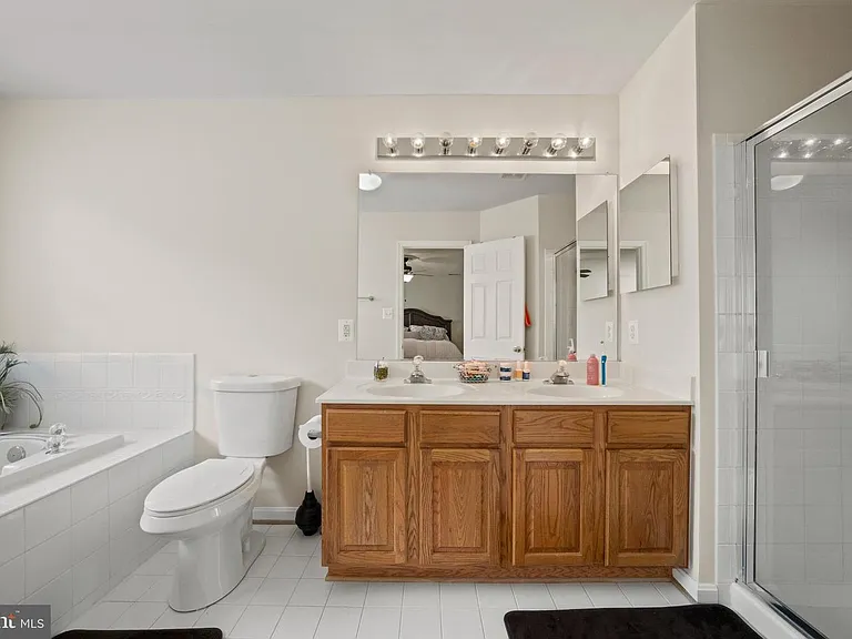 670 McLeary Sq SE — Photo 24