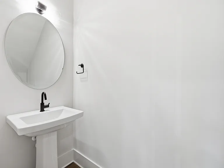 2957 Ross Ave — Photo 15