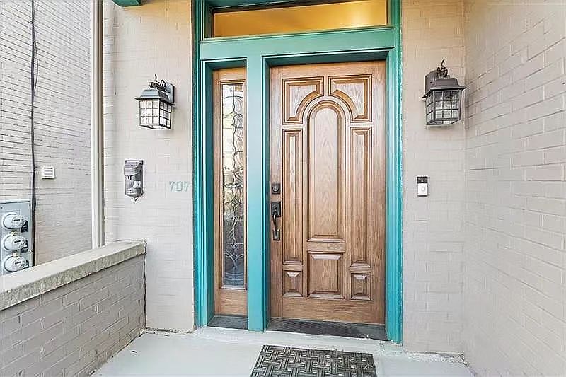 1st image of 707 S Aiken Ave