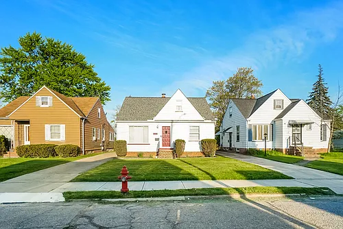 5158 Arch St Photo 1