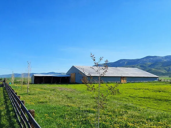 74 Hunter Rd, Montpelier, ID 83254