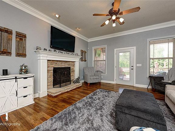 5th image of 9736 Wager Rd