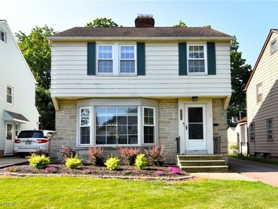 4310 Groveland Rd, University Heights, OH, 44118