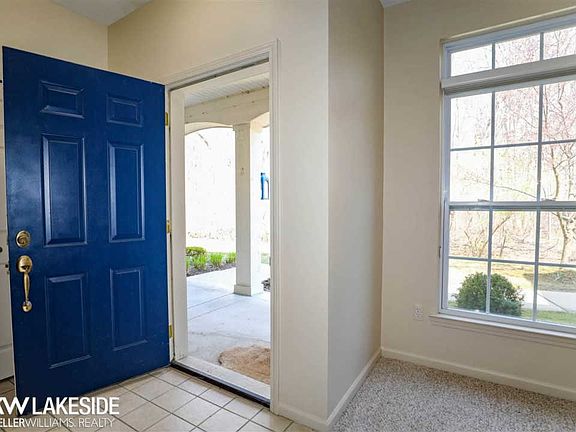 4th image of 25595 Sun Sail Ct