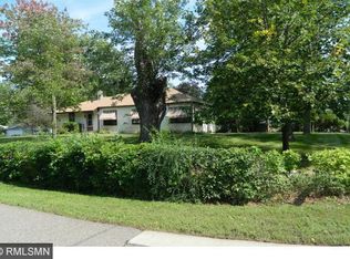 1808 Birmingham St N, Maplewood, MN 55109