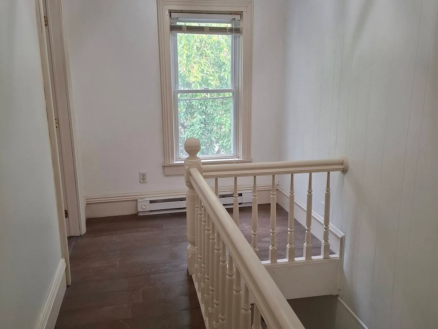 3 bed, 1.5 bath, 1500 sqft, $1,200 — Photo 3