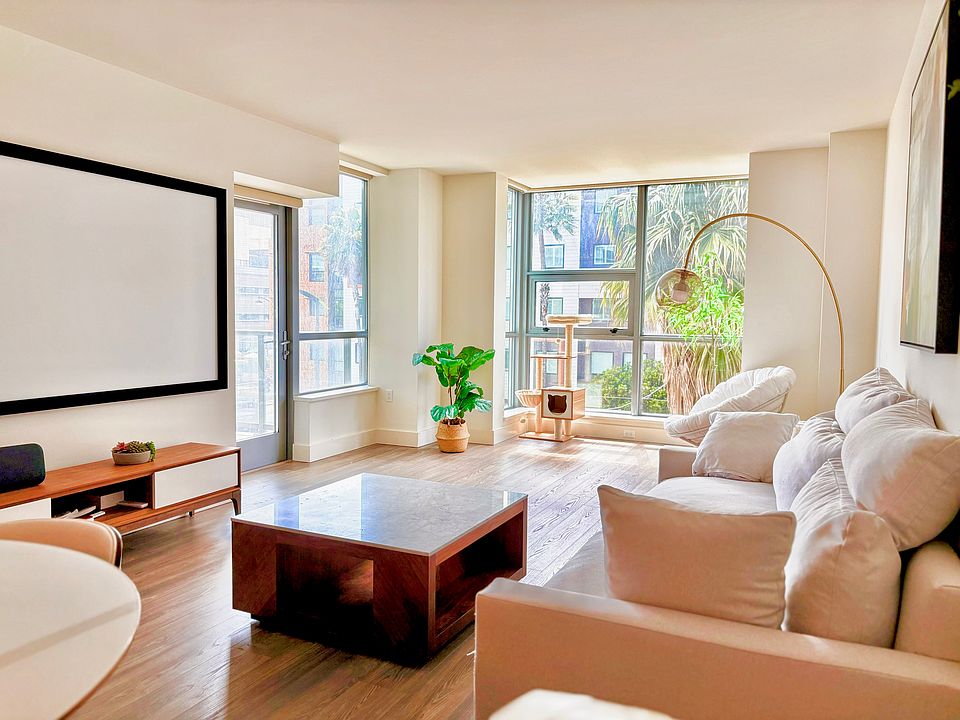 Living Room (1)
