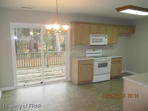 5th image of 613 Glenwood Dr