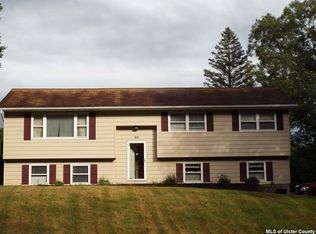 33 Doe Rd, Saugerties, NY 12477