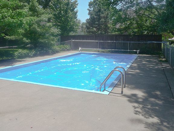 3rd image of 6831 Sayler Ave