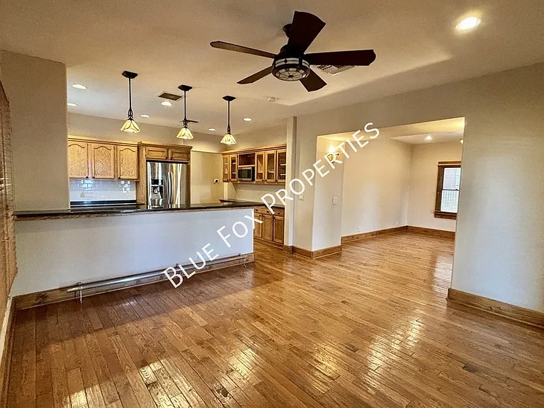 605 S 4th Ave — Photo 5