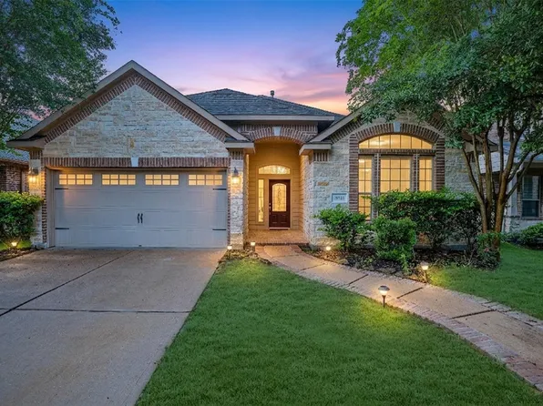 18843 Cove Pointe Dr, Cypress, TX 77433