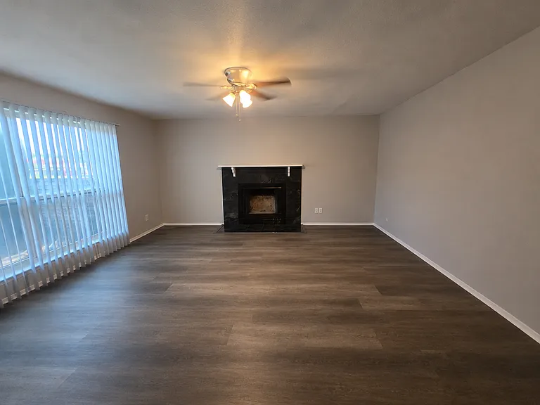 3221 Dreeben Dr #101 — Photo 6