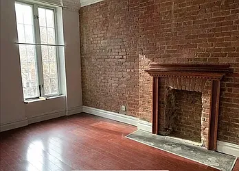 Rented by Nest Seekers International