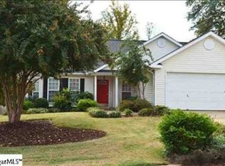 112 Glen Willow Ct, Greer, SC 29650