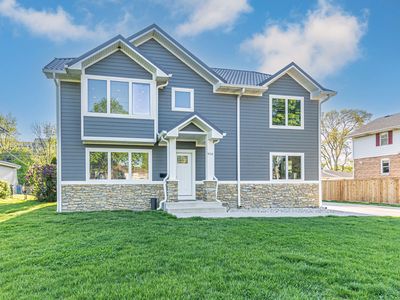 910 S Walnut Ave, Arlington Heights, IL, 60005