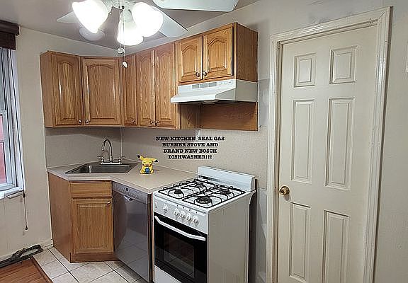 2nd image of 500 W 44th St #2A2B