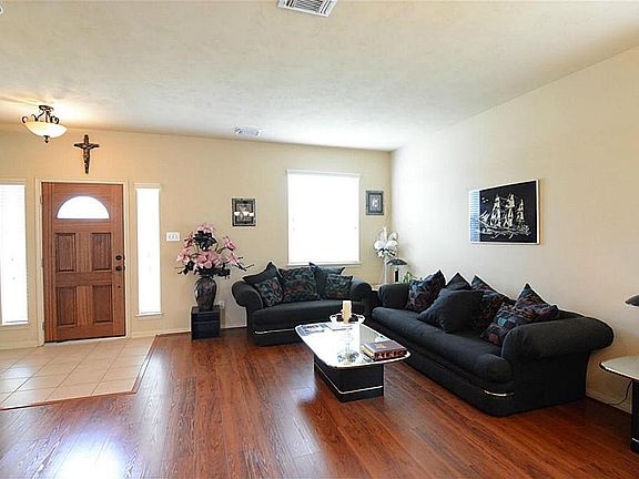 2nd image of 4419 Iron Creek Ct