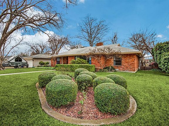 2nd image of 2948 Primrose Ln