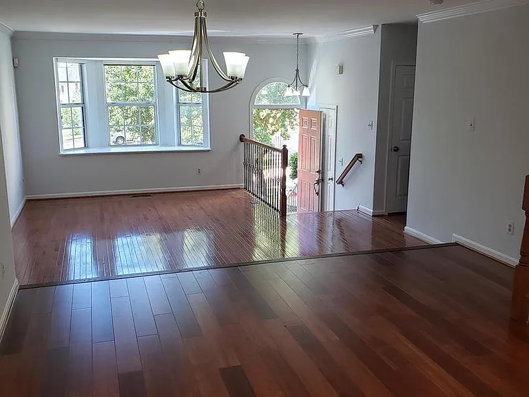 6839 Signature Cir — Photo 4