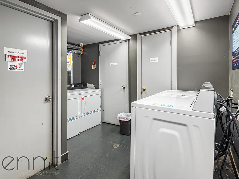 616 Willoughby Ave #PENTHOUSE — Photo 17