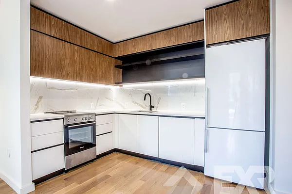 Rented by EXR | media 47