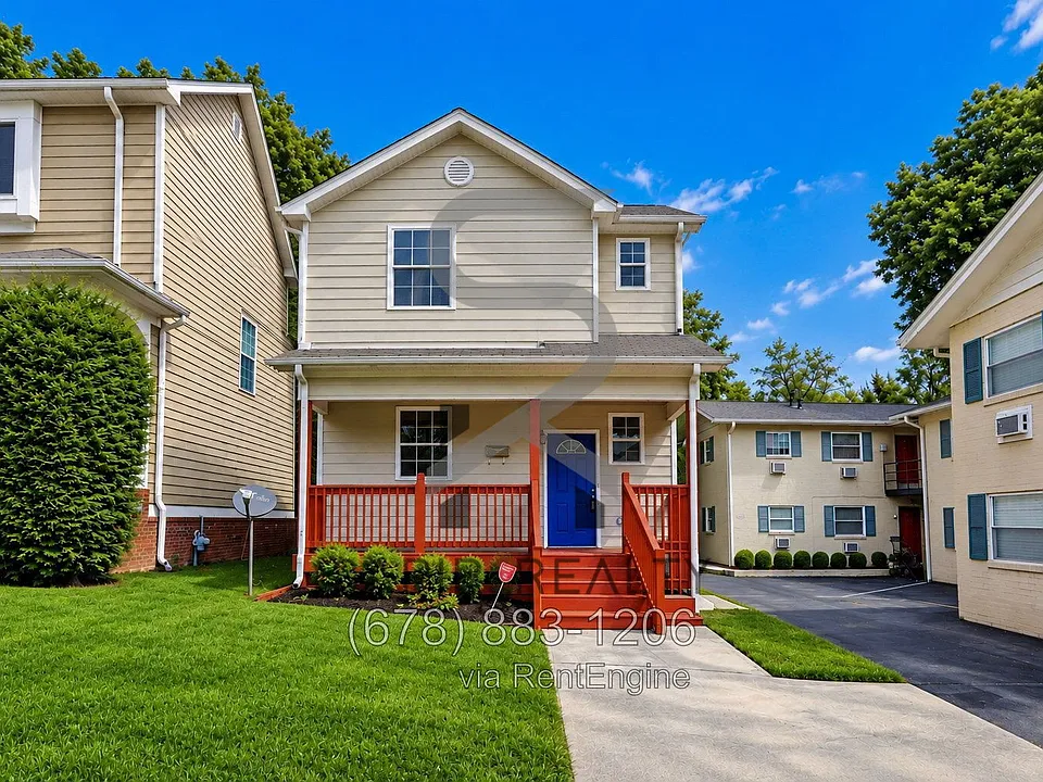138 Richmond St SE