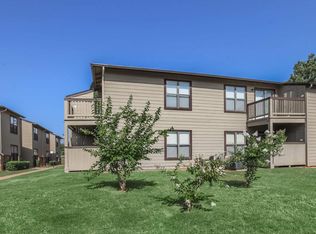 Grouse Run Apartments - MONTH FREE! APPLY FREE!, Oklahoma City, OK 73120