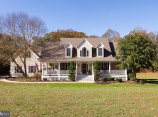 10 Thorton Spring Ln, Lothian, MD 20711