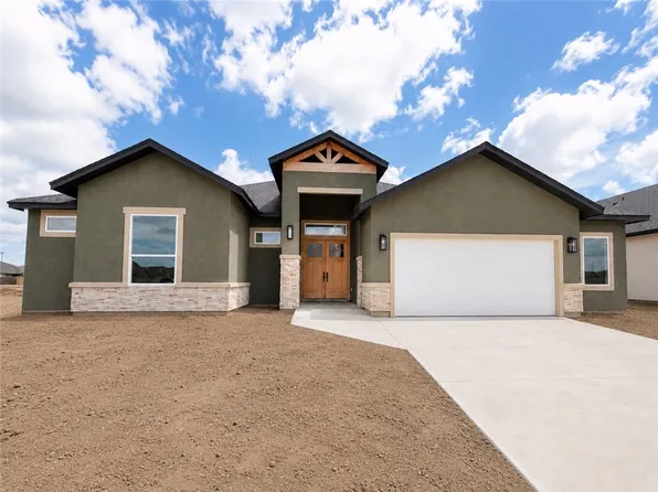1401 Lois Chesney St, Corpus Christi, TX 78415