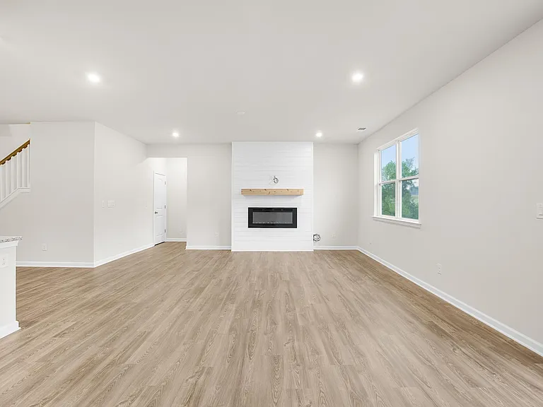 412 Wild Dove Ct — Photo 4