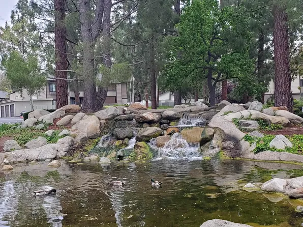20702 El Toro Rd APT 318, Lake Forest, CA 92630