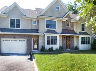 227 Beech Dr S, River Edge, NJ 07661