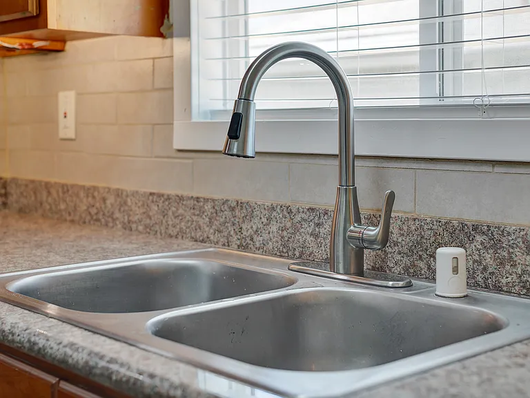 1615 Prince St #5 — Photo 10