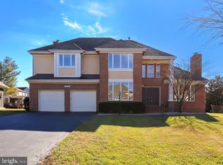 13107 Anvil Pl, Herndon, VA 20171