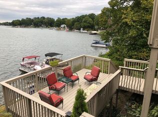 10882 South Dr, Plainwell, MI 49080