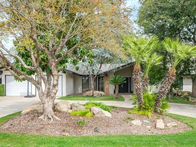 104 E Audubon Dr, Fresno, CA, 93720